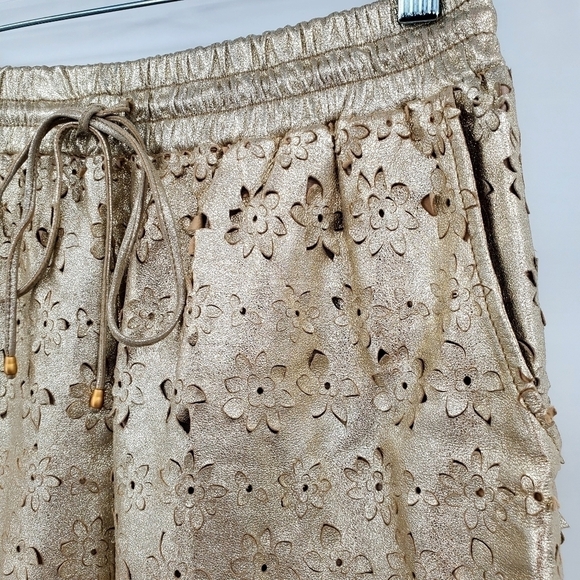 Anthropologie Leifsdottir Floral Cutout Gold Leather Mini Pull-on Skirt - Picture 2 of 7